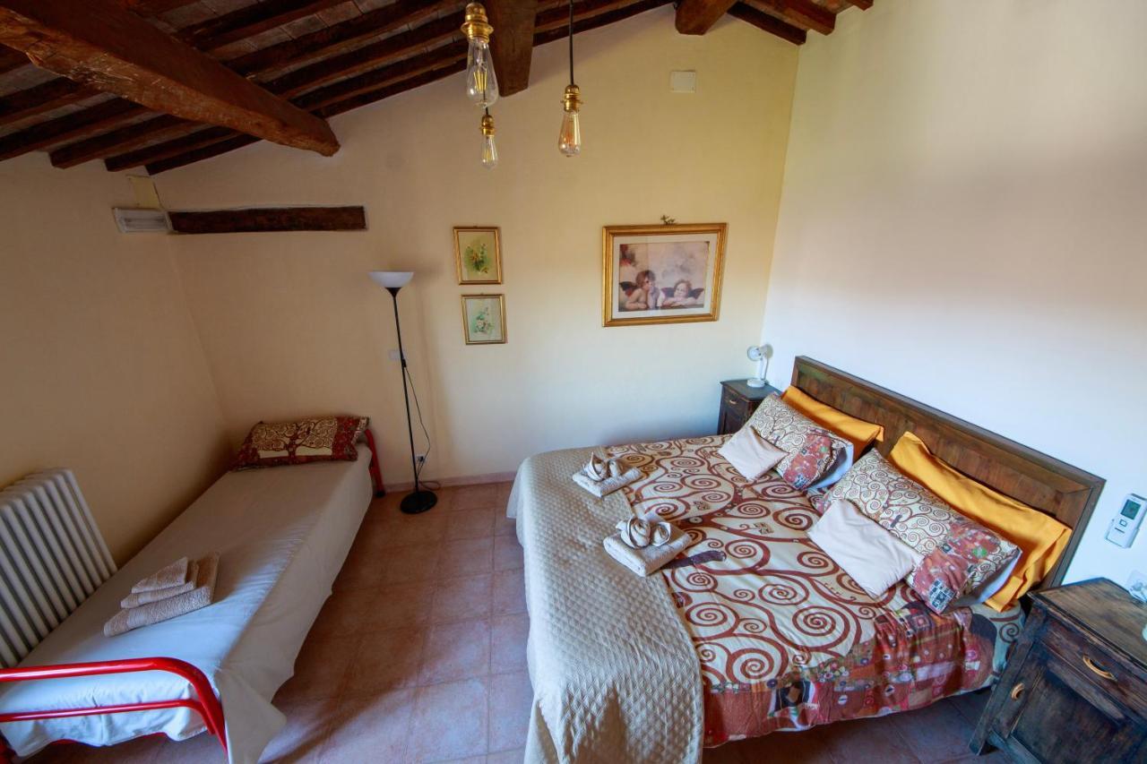 Agriturismo Poggio Monte サトゥルニア エクステリア 写真