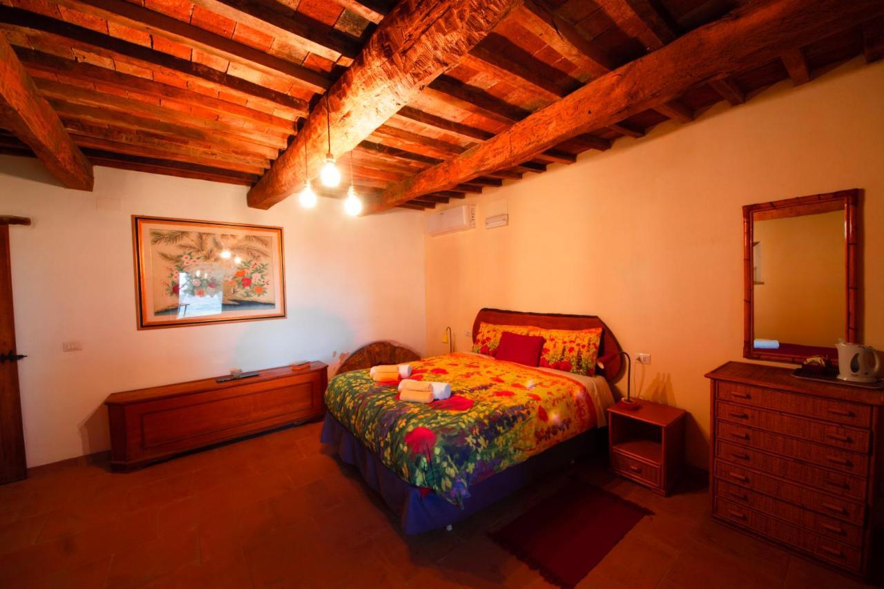 Agriturismo Poggio Monte サトゥルニア エクステリア 写真