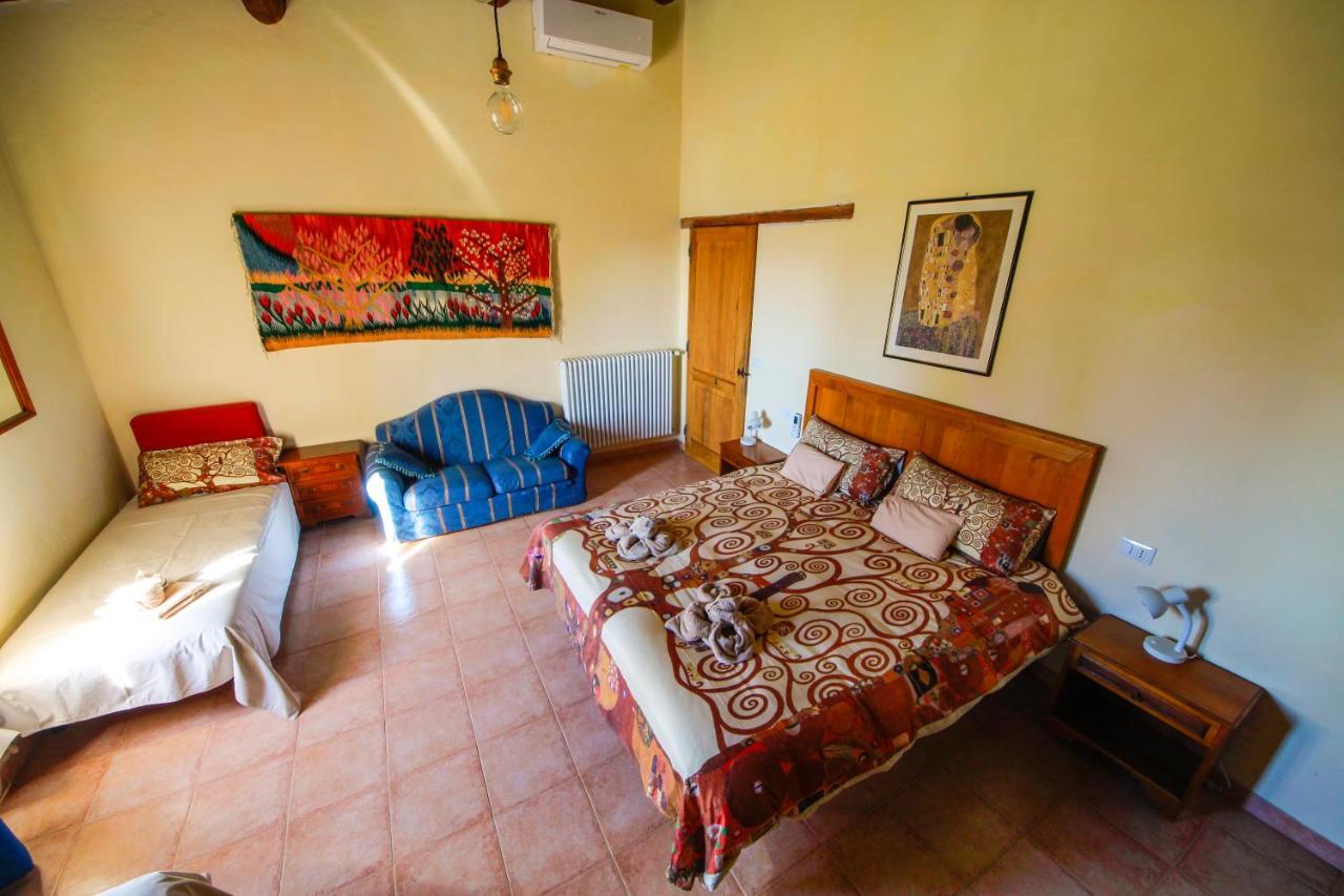 Agriturismo Poggio Monte サトゥルニア エクステリア 写真